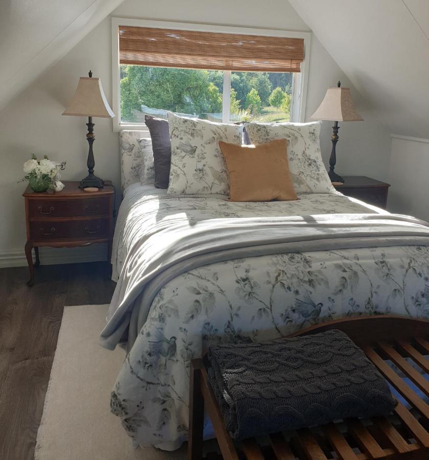 Blue Bell Cottage. Serene Luxury Farmstead Lower Moutere Pokoj fotografie